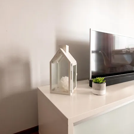 Apartamento 2ndhomes Luxurious Kamppi Center 2br With Sauna & Balcony