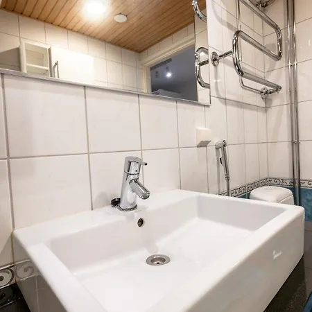 2ndhomes Luxurious Kamppi Center 2br With Sauna & Balcony Helsínquia