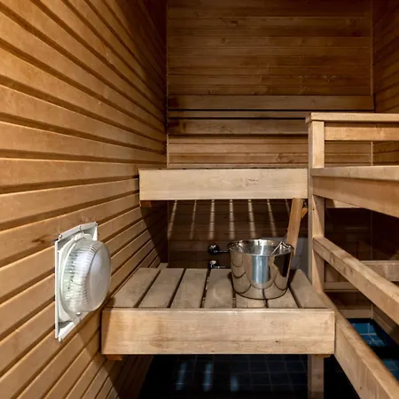 Διαμέρισμα 2ndhomes Luxurious Kamppi Center 2br With Sauna & Balcony *