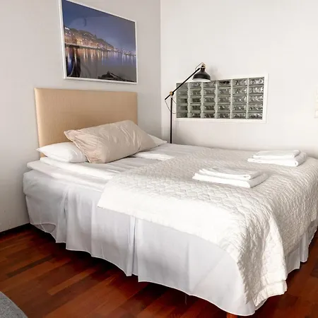 2ndhomes Luxurious Kamppi Center 2br With Sauna & Balcony *