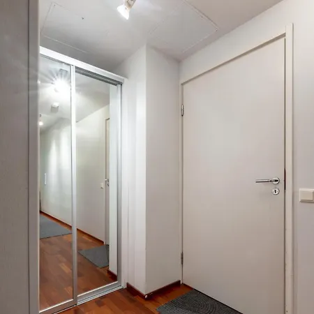 2ndhomes Luxurious Kamppi Center 2br With Sauna & Balcony