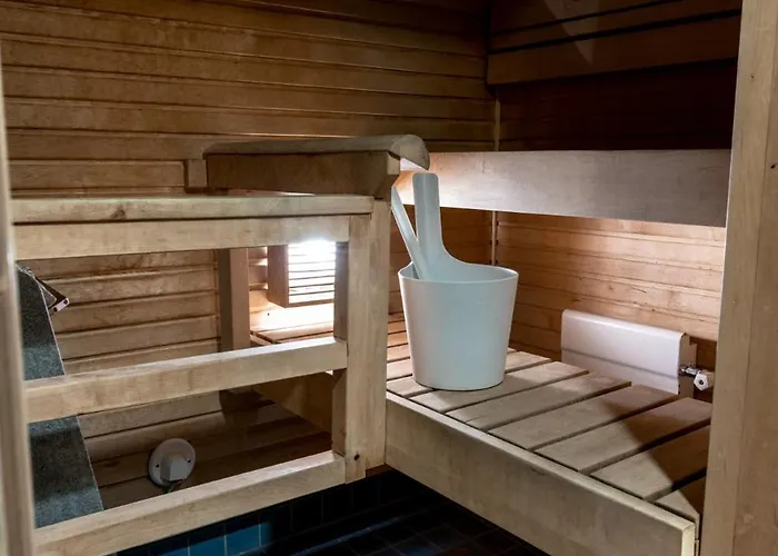 2ndhomes Luxurious Kamppi Center 2br With Sauna & Balcony דירה